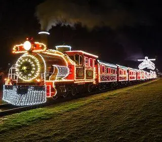 trem iluminado