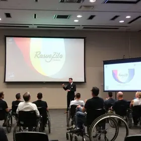 seminário sobre modalidades paralímpicas