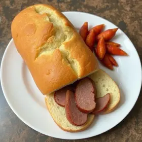parceria entre Pão com Carne e São Carlos Lanches