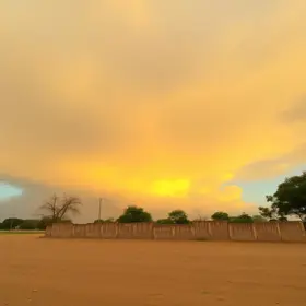 tempo muito seco amarelo em São Carlos e Araraquara